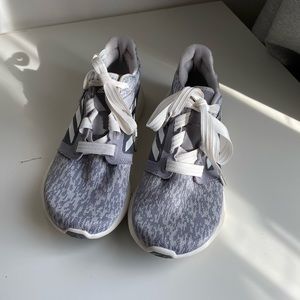 7.5 Adidas Shoes